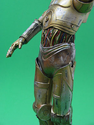 C-3PO (5).JPG (33943 bytes)