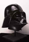 vader_helmet_1.jpg (14309 bytes)