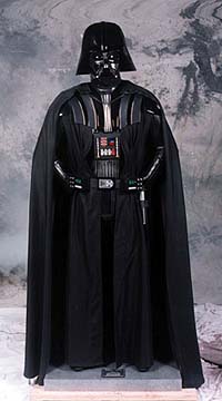 lifesize-darthvader.jpg (18789 bytes)