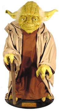 lifesize-yoda-blockbust.jpg (28003 bytes)